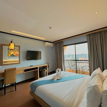 Mido Hotel Pattaya Kültér fotó