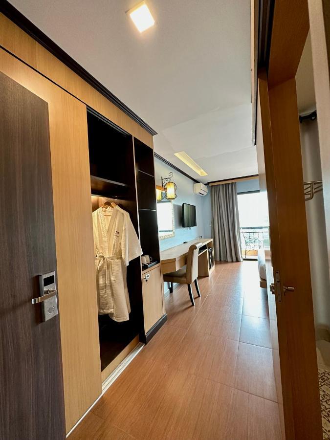 Mido Hotel Pattaya Kültér fotó