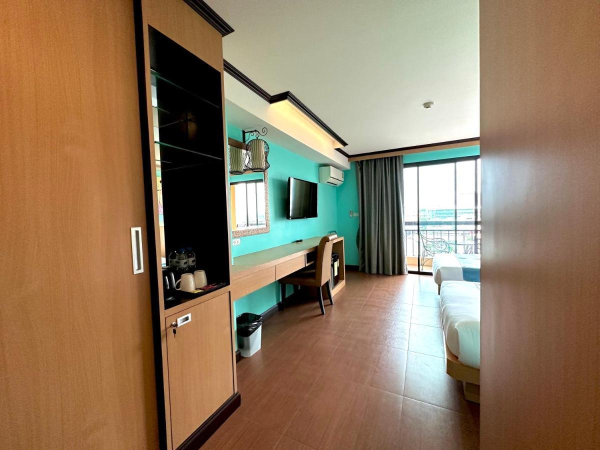 Mido Hotel Pattaya Kültér fotó