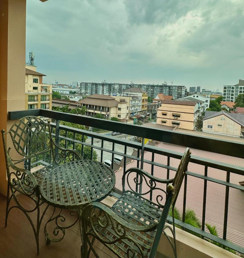 Mido Hotel Pattaya Kültér fotó